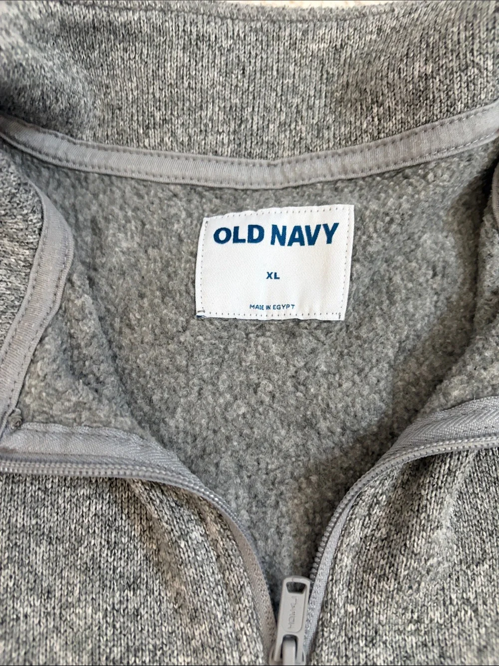 Old Navy Men's Heather Gray Half-Zip Pullover Sweater